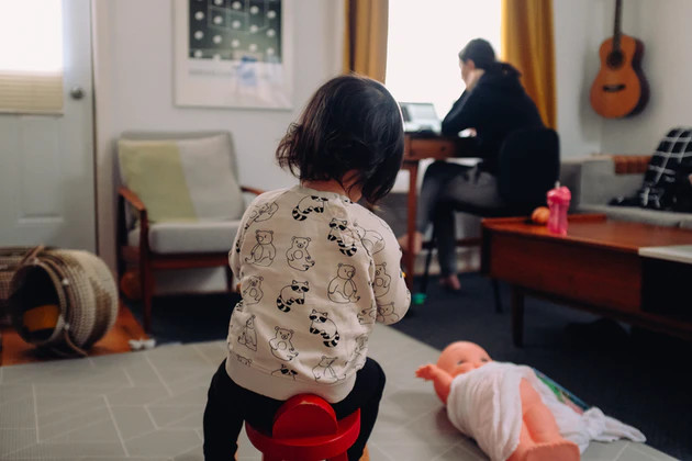 working home family kids